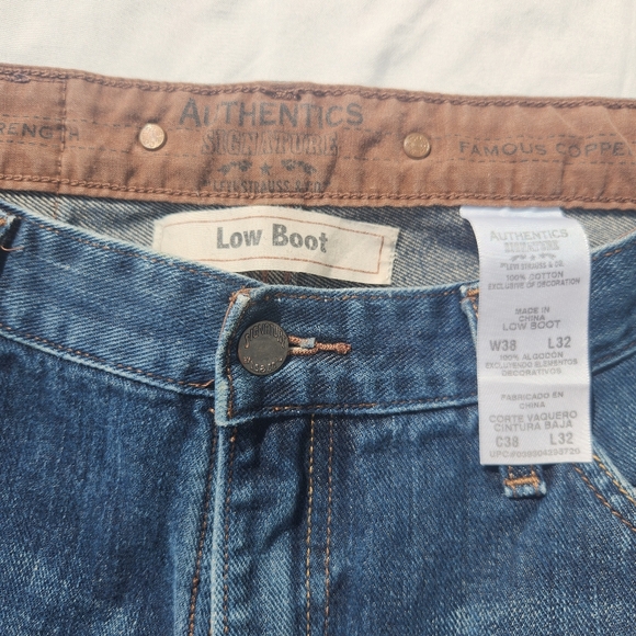 Authentic Signature Levi Men's Jeans Low Boot - Picture 4 of 4